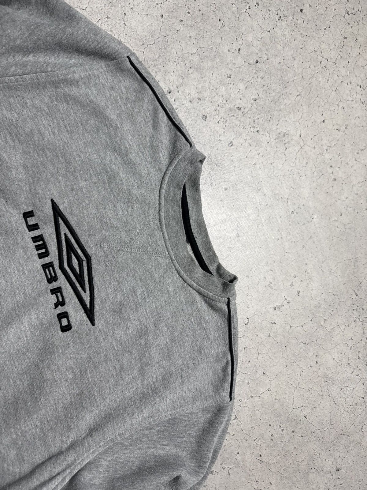 Umbro Umbro Vintage Sweatshirt Big Logo Size M Size US M / EU 48-50 / 2 - 5 Thumbnail