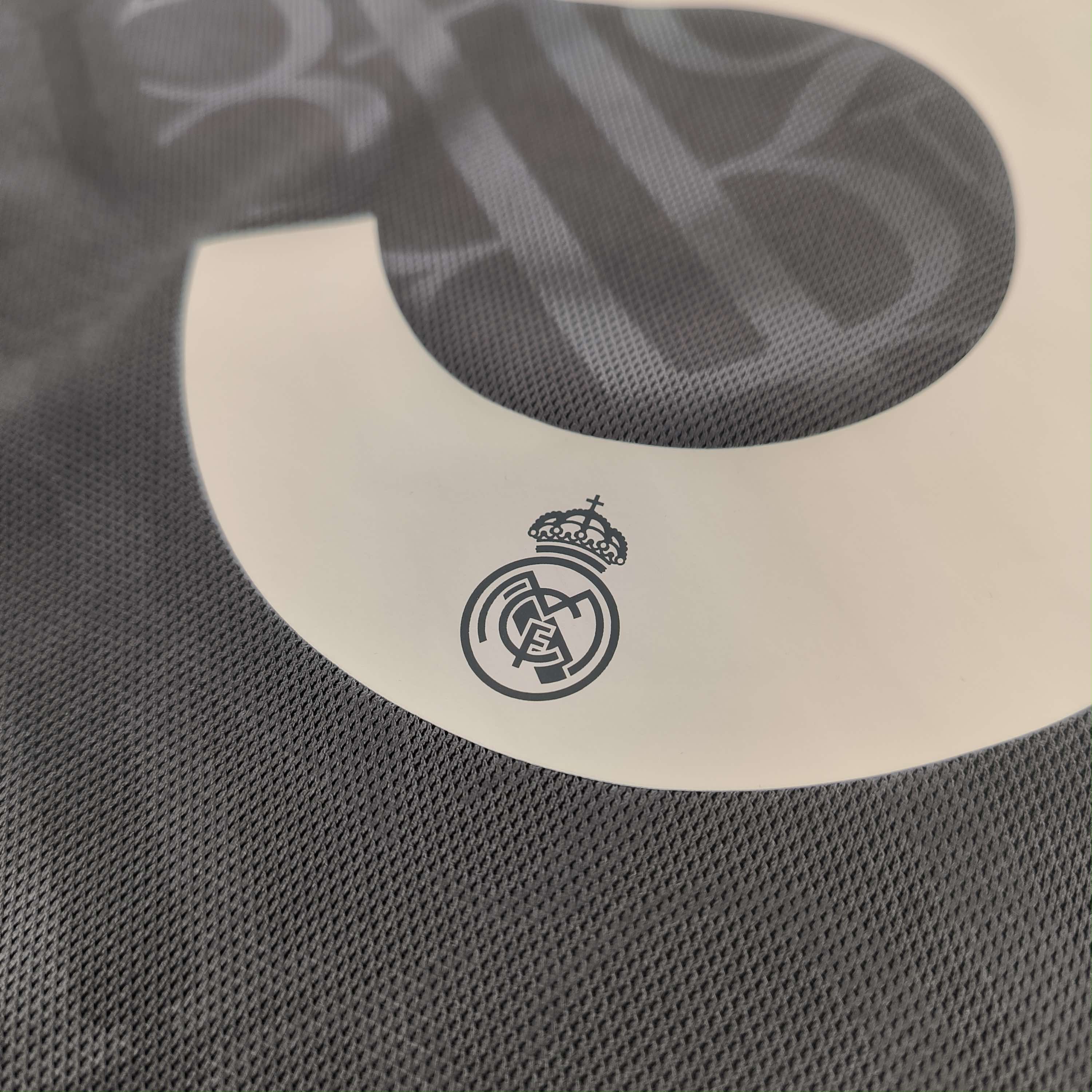 Adidas Real Madrid 2024-25 third UCL Bellingham football jersey XS Size US XS / EU 42 / 0 - 11 Thumbnail