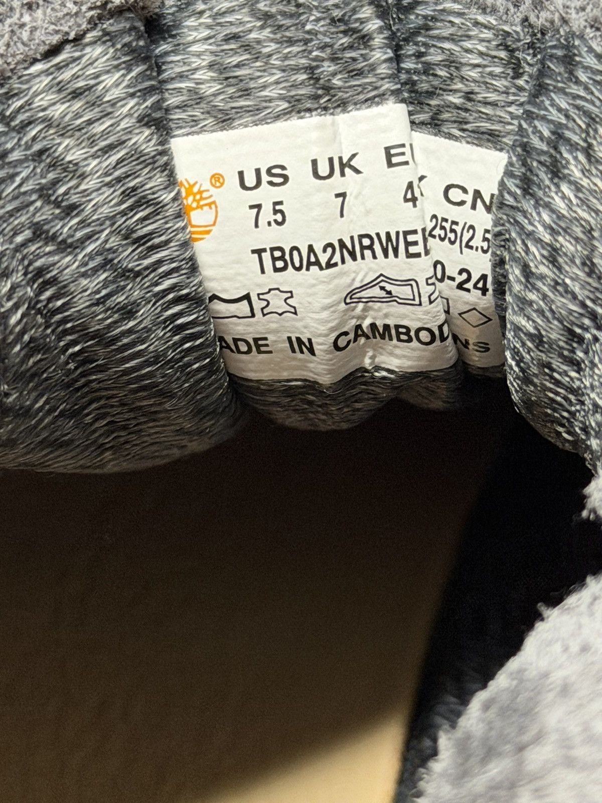 Timberland Brand New size 7.5 Timberland GORE-TEX Size US 7.5 / EU 40-41 - 3 Thumbnail
