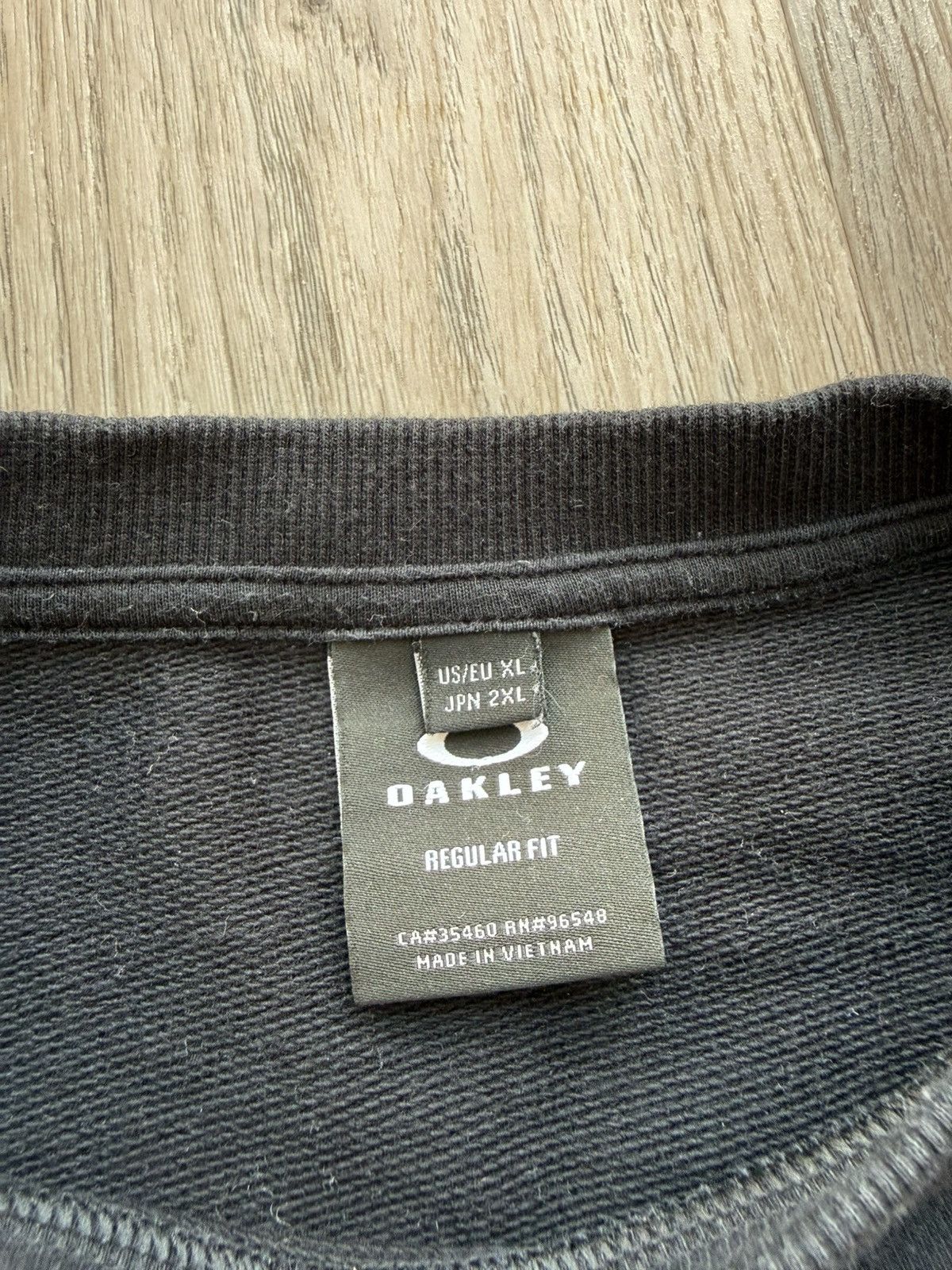 Oakley Oakley Black Sweathshirt Center Logo Size US XL / EU 56 / 4 - 5 Thumbnail