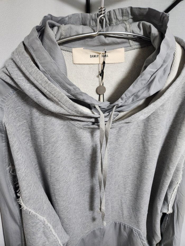 Damir Doma Damir Doma Double layer hood with back statue print Size US M / EU 48-50 / 2 - 3 Thumbnail