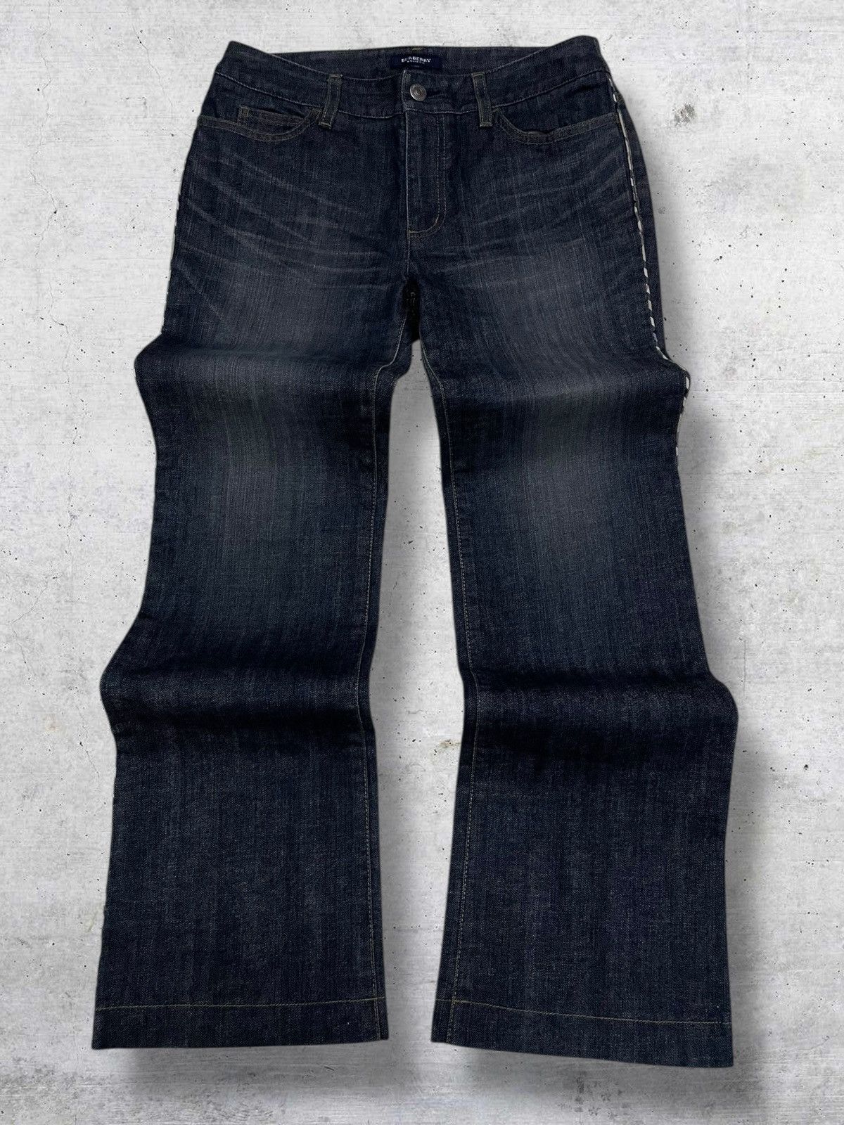 Burberry FLARE DISTRESS DENIM BURBERRY LONDON | Grailed