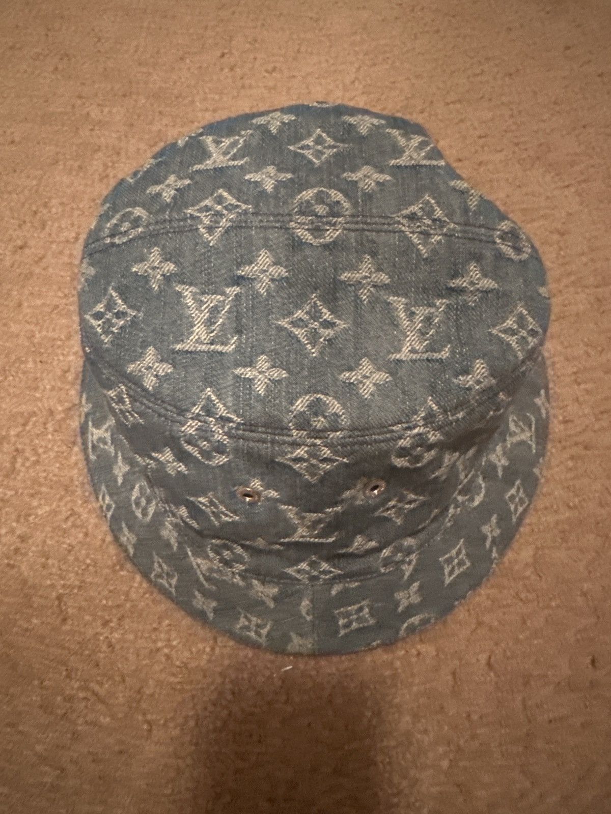 Ｌouis hotsell Ｖuitton Double-sided fisherman's hat