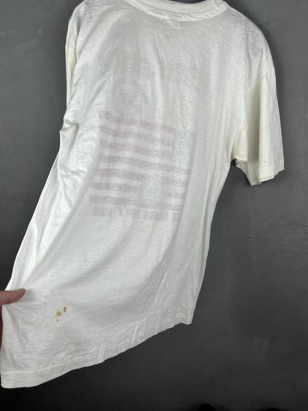 Vintage Vintage 90s USA 'Operation Desert Storm' White Tee Size US L / EU 52-54 / 3 - 12 Thumbnail