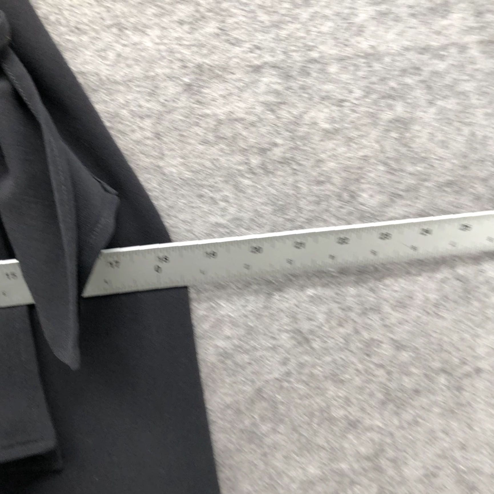 Banana Republic VINTAGE Banana Republic Wrap Midi Skirt Womens 4 Side Tie Dressy Formal Black Size 27" / US 4 / IT 40 - 7 Thumbnail