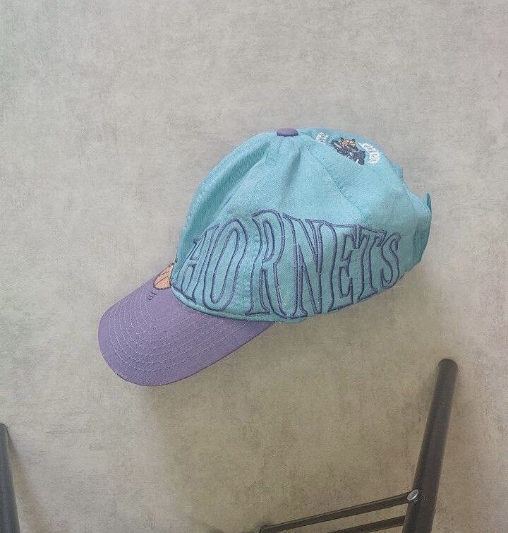 NBA Charlotte Hornets vinatge cap embrioded Size ONE SIZE - 6 Thumbnail