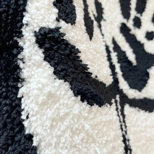 VIBE Handmade Plush Tufted Rug Carpet Girl Body For Bathroom Size ONE SIZE - 6 Thumbnail