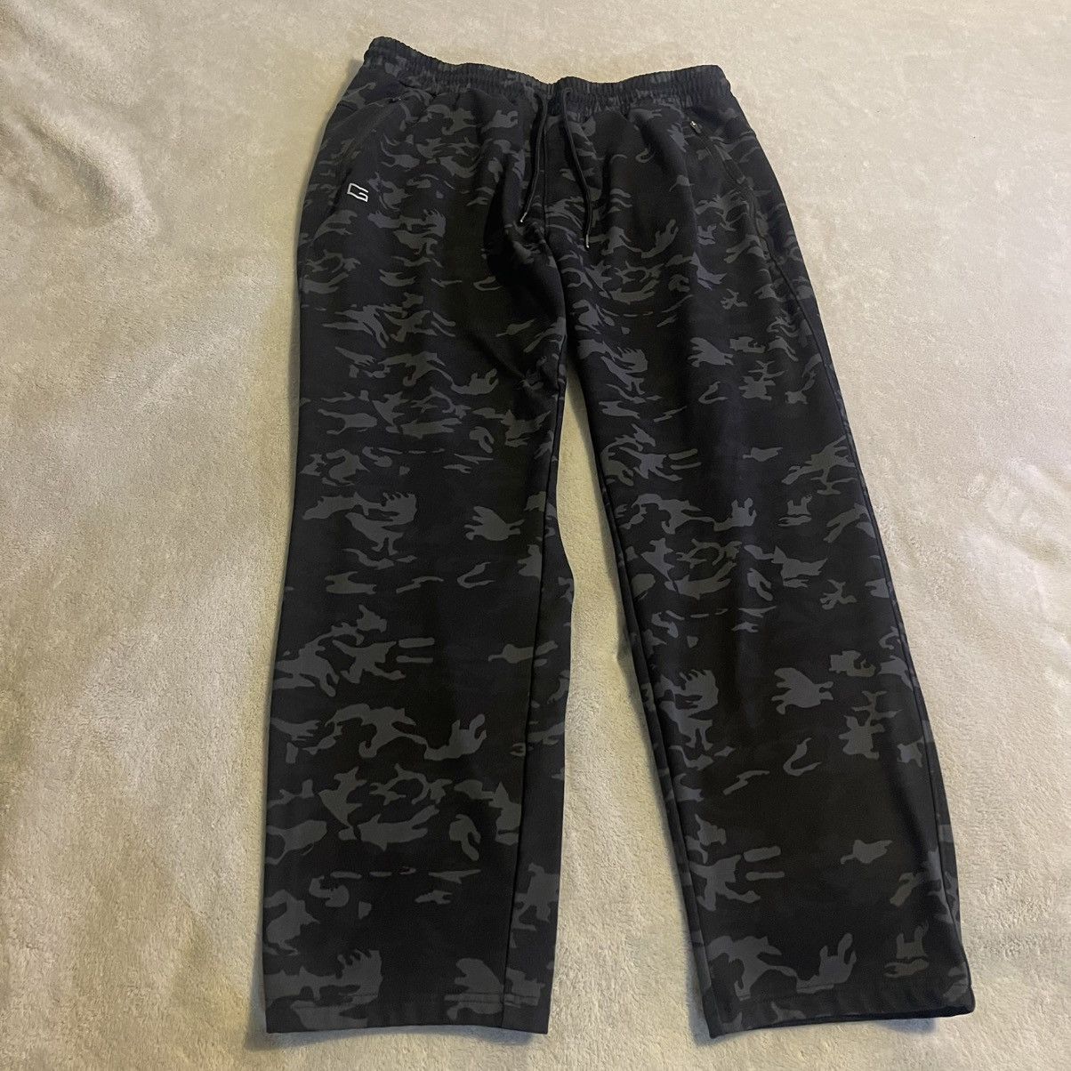 Other Camo Sweatpants Men 2XL Black Streetwear Workout Gym (36x31) Size US 36 / EU 52 - 1 Thumbnail