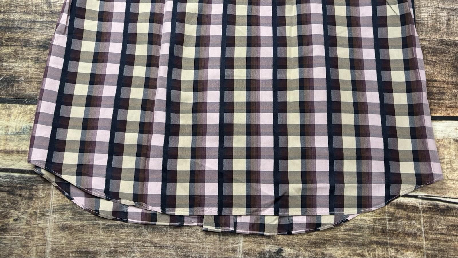 Tommy Bahama Tommy Bahama Shirt Mens Large Silk Check Purple Pockets Size US L / EU 52-54 / 3 - 8 Thumbnail