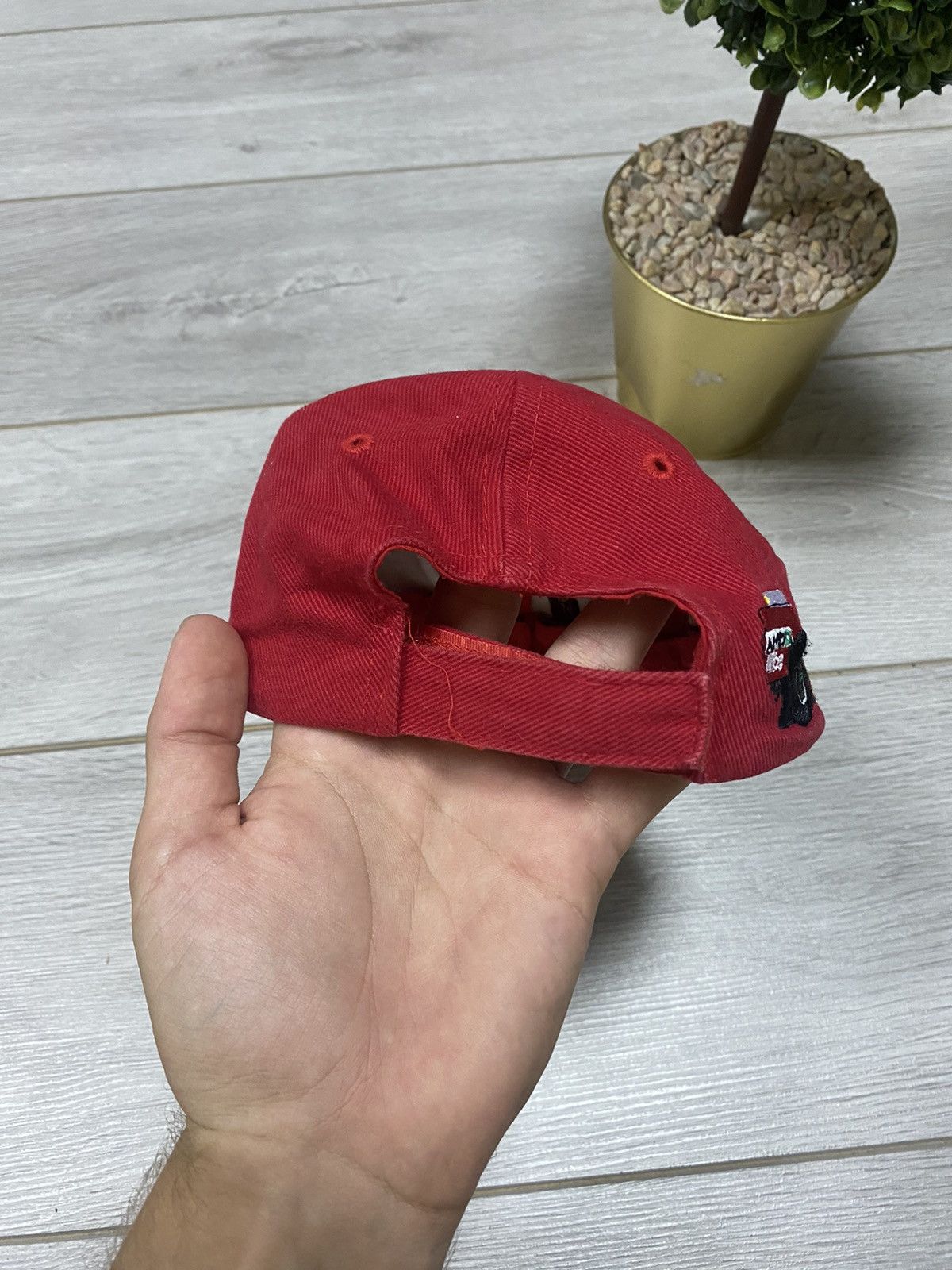 Formula 1 F1 bolid car vintage cap big embro logo Size ONE SIZE - 6 Thumbnail