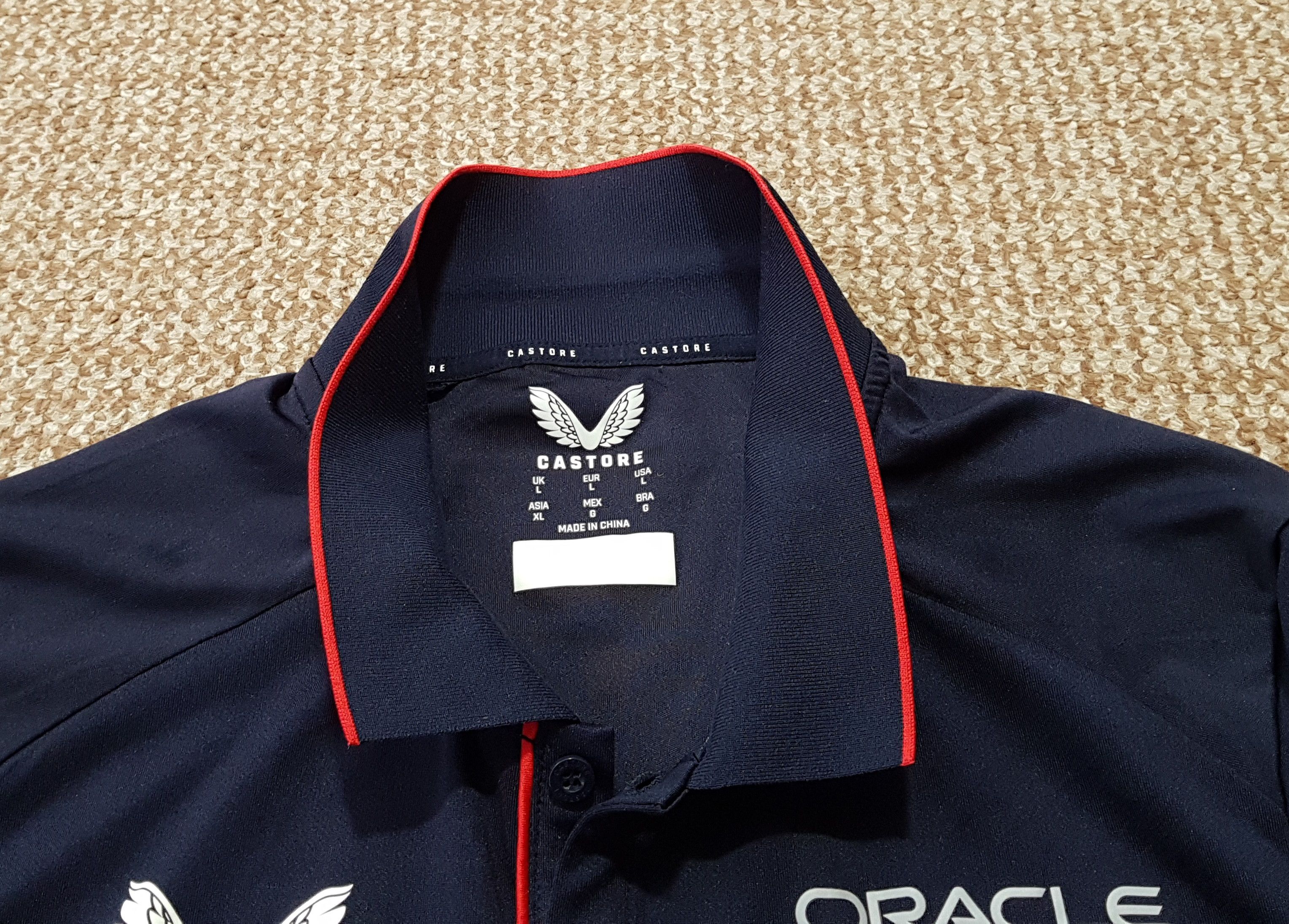 Castore Castore Oracle Red Bull Racing Polo Shirt sz L Size US L / EU 52-54 / 3 - 11 Thumbnail
