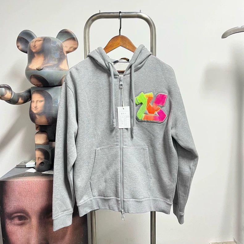 Louis Vuitton Neon embroidered logo jacket 2504-Nextarrow