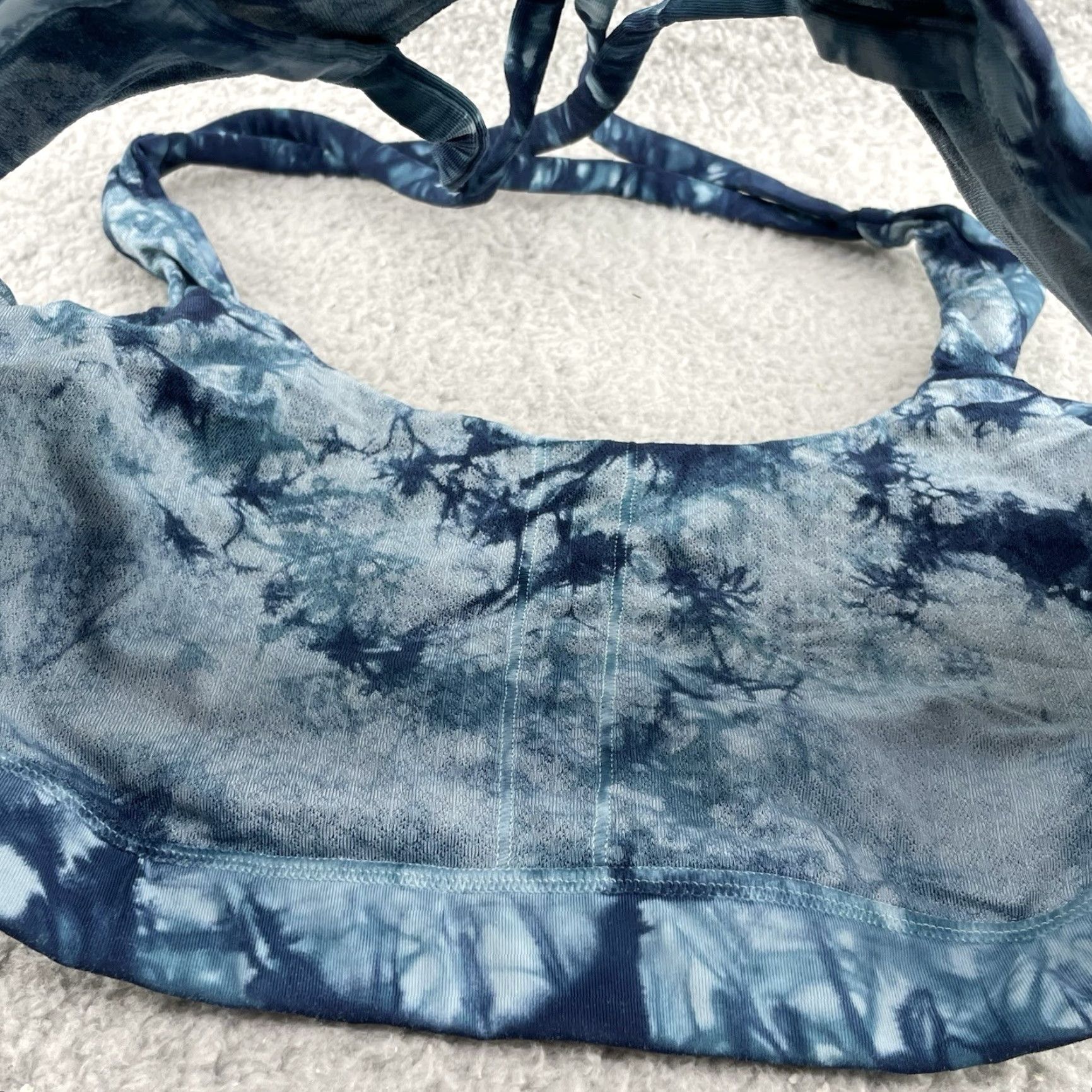 Lululemon VINTAGE Lululemon Sport Bra Women 8 Black Strap Tank Top Yoga Y2k Gym Athleisure Running Size M / US 6-8 / IT 42-44 - 6 Thumbnail