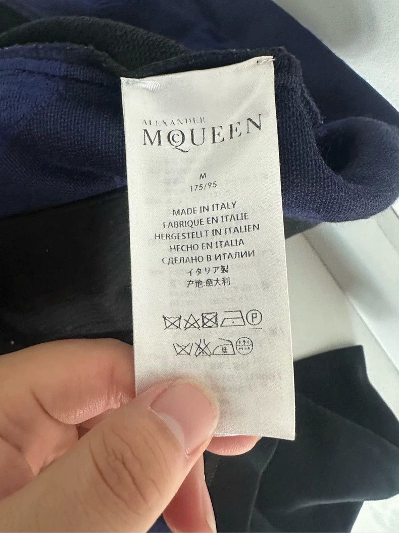 Alexander McQueen Alexander Mcqueen Black printed jacket Size US M / EU 48-50 / 2 - 4 Thumbnail