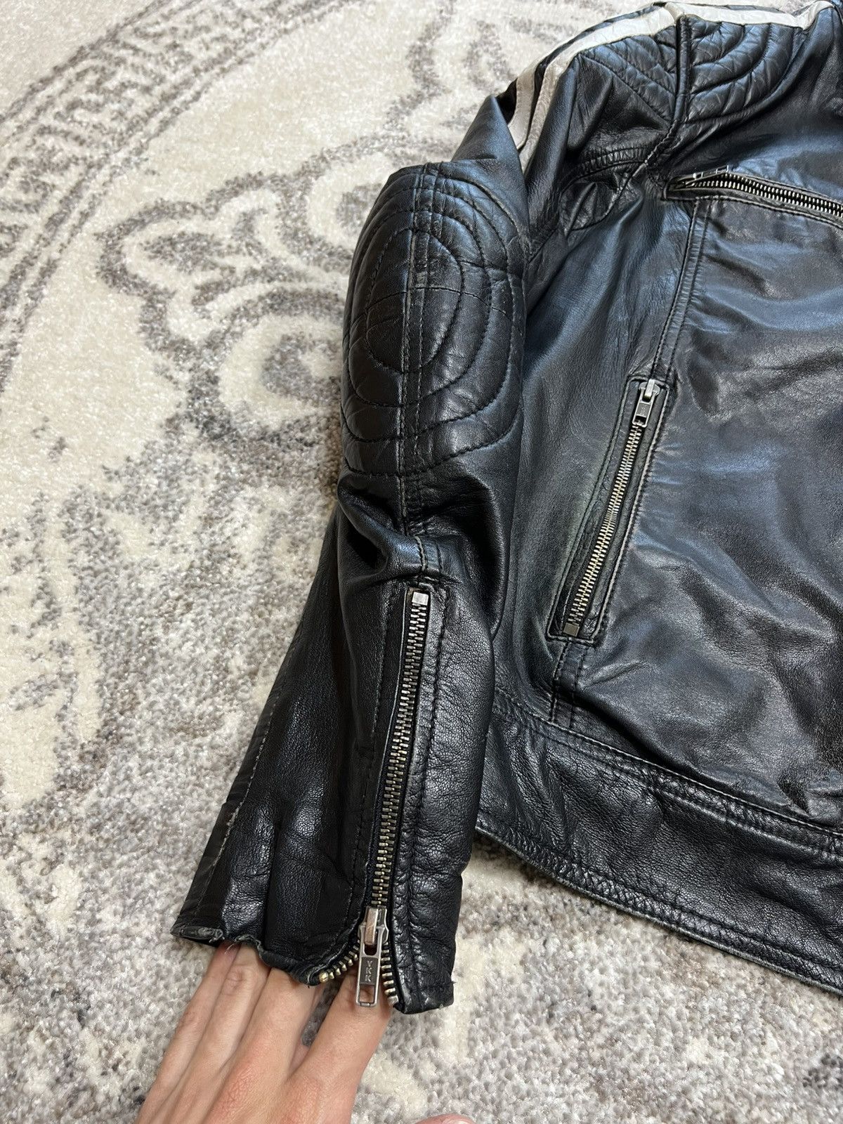 Vintage Vintage leather jacket motorbike jacket distressed archive Size S / US 4 / IT 40 - 4 Thumbnail