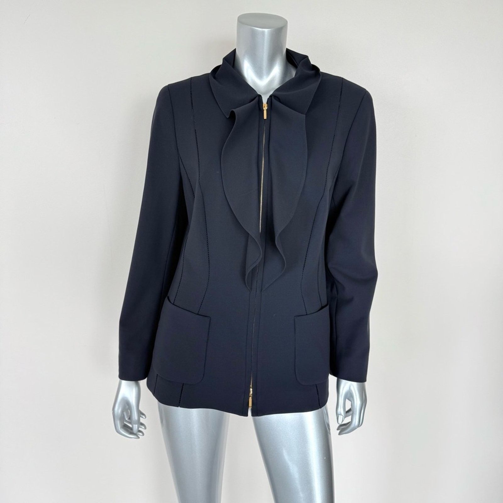 Escada ESCADA women 2 pieces dark blue costume size 44 GR or 12US Size 34" / US 12 / IT 48 - 5 Thumbnail
