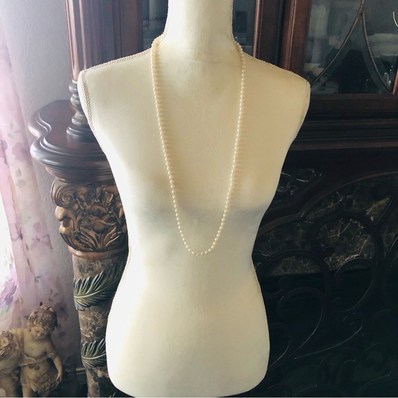 Vintage Vintage hand knotted cream glass pearl necklace Size ONE SIZE - 5 Thumbnail