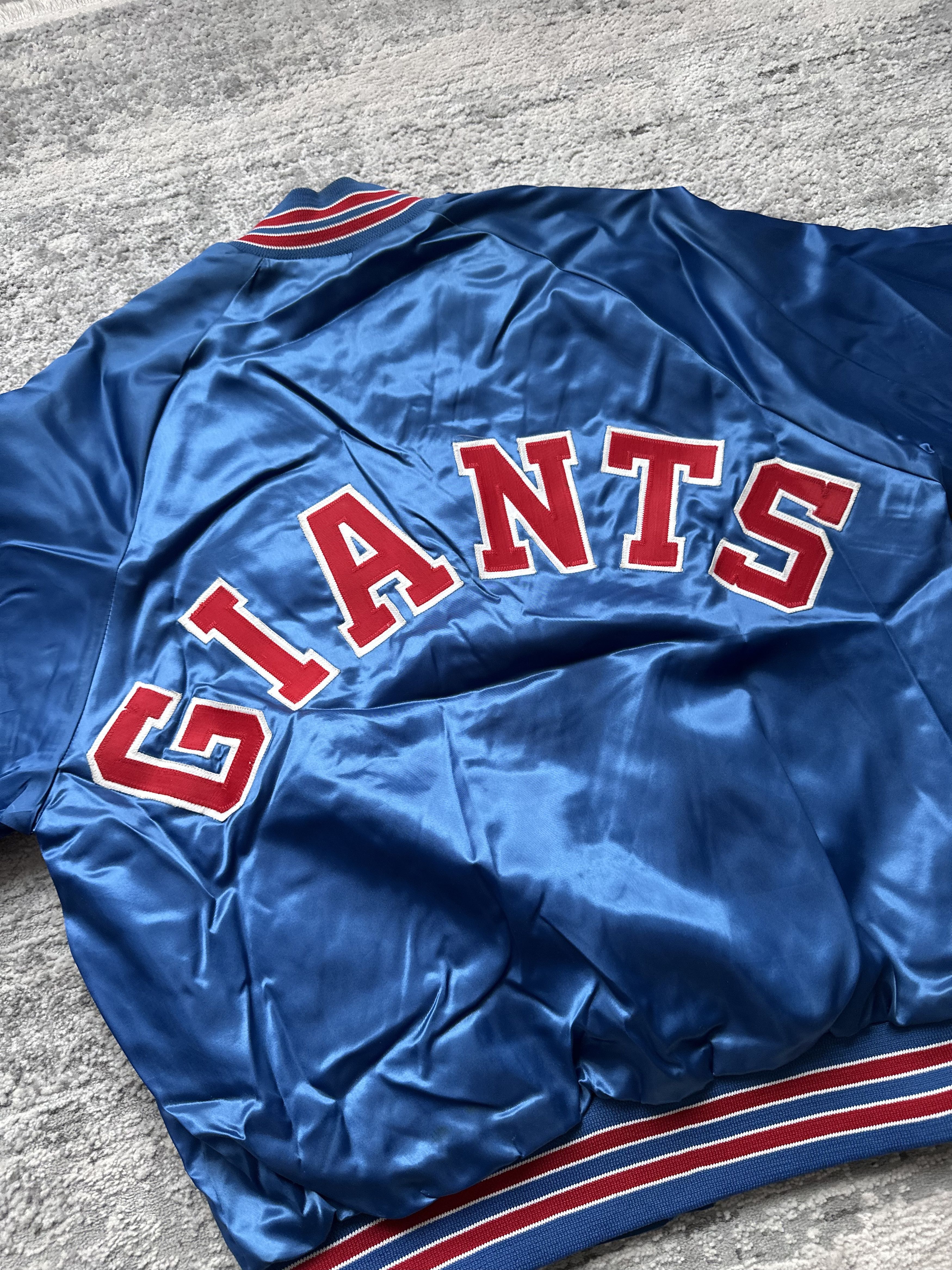 Vintage Nfl Giants Vintage Bomber Jacket Size US L / EU 52-54 / 3 - 9 Thumbnail