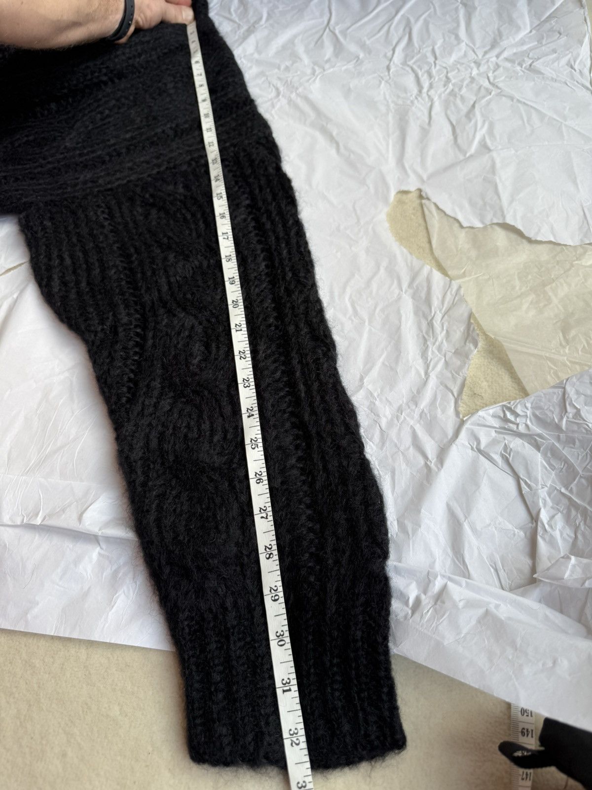 Celine $1.4k Celine black boxy Aran sweater mohair Fishermans Cable Size US XL / EU 56 / 4 - 7 Thumbnail