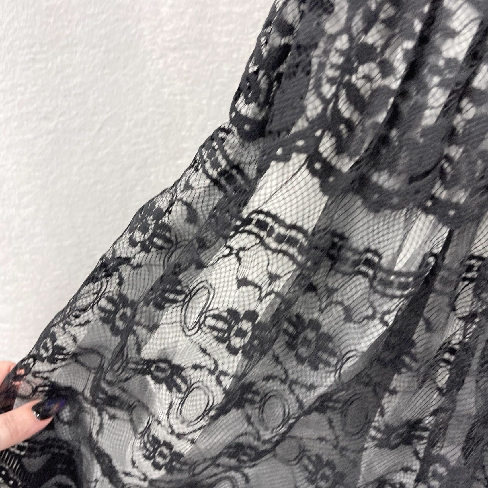 Anna Sui Anna Sui Dress Womens 4 Black Lace Flounce Audrey Hepburn Coquette Lolita Dress Shirt Womens 4 Black Lace Flounce Audrey Hepburn Coquette Lolita Size S / US 4 / IT 40 - 7 Thumbnail
