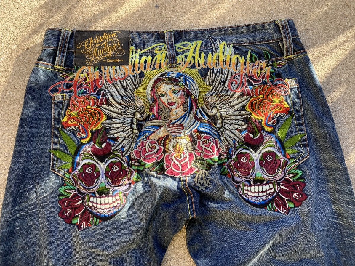 Christian Audigier Rare Vintage Virgin Mary Jeans size 34X34 Size US 34 / EU 50 - 3 Thumbnail