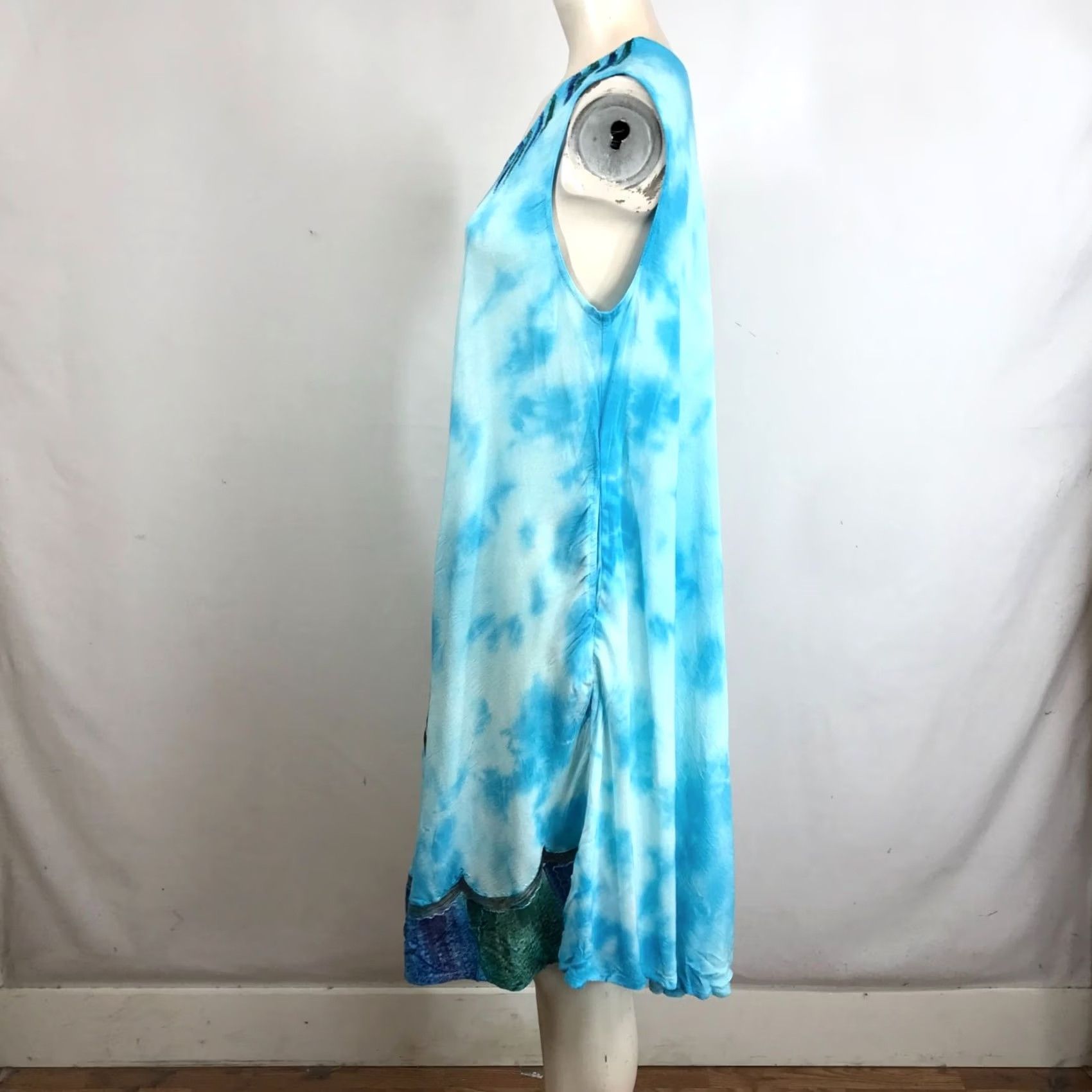 Vintage SAKKAS BUTTERFLY DRESS BLUE ONE SIZE ROUND NECK SLEEVELESS WOMEN'S Size ONE SIZE - 7 Thumbnail