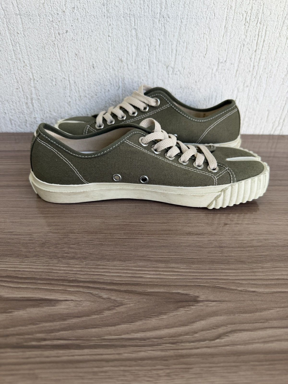 Maison Margiela Tabi Canvas sneaker Size US 6 / IT 36 - 13 Thumbnail