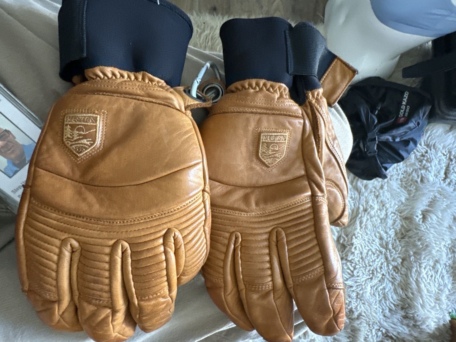 Hestra Hestra 10 Tan Gloves Size ONE SIZE - 7 Thumbnail