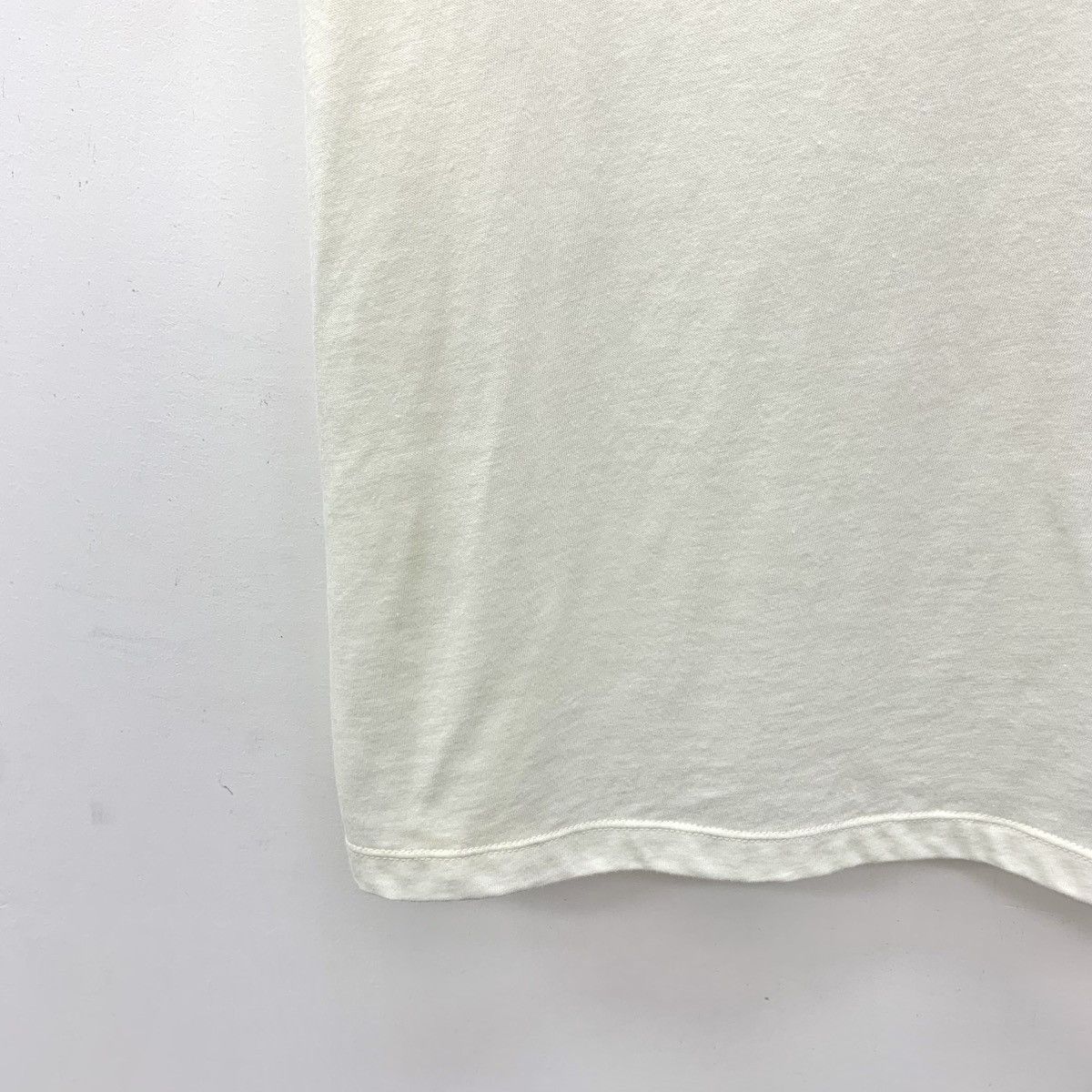 Gucci Gucci White Rabbit Letter Printed Short Sleeve T-Shirt K26WX Size S / US 4 / IT 40 - 4 Thumbnail