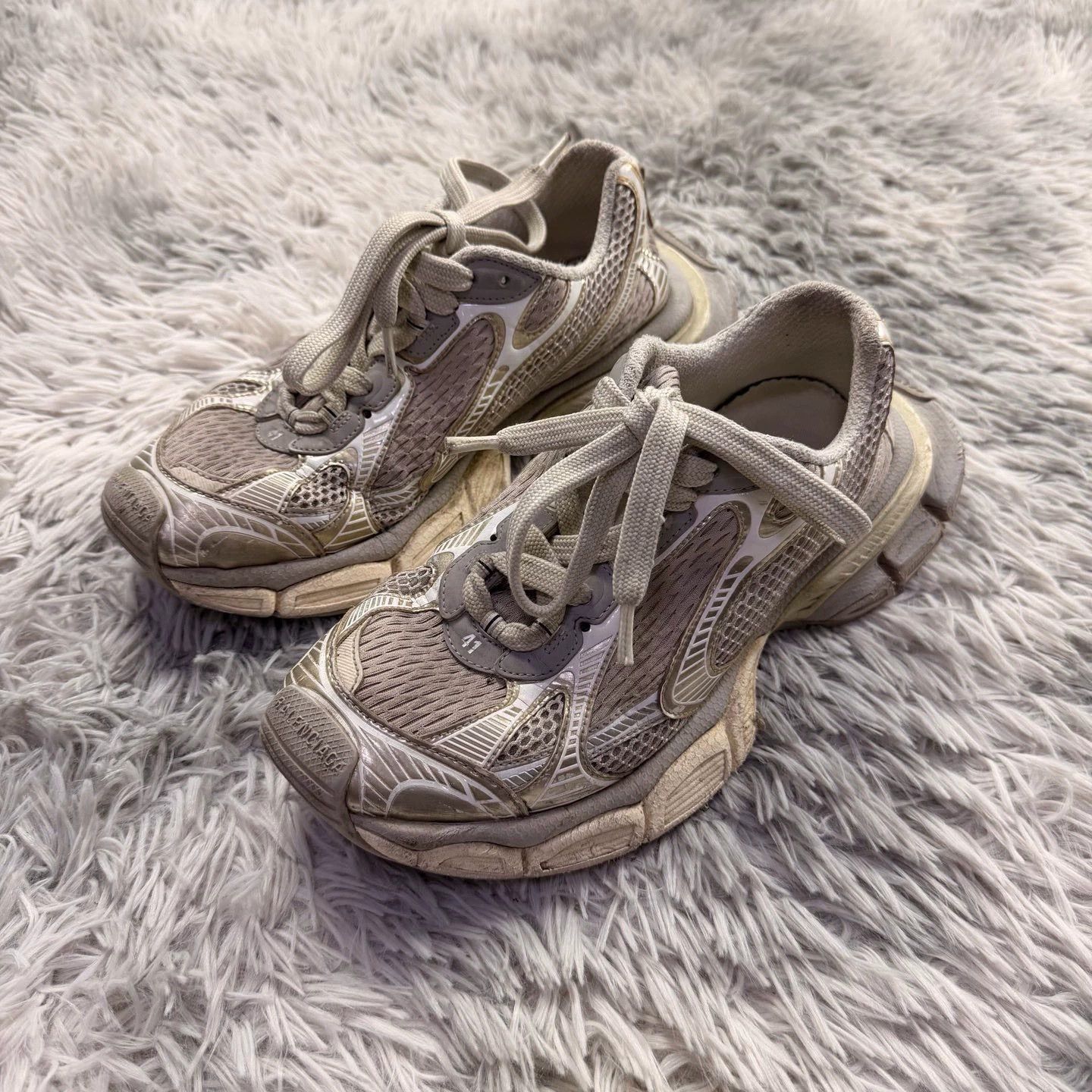 Balenciaga balenciaga 3xl silver white sneakers Size US 9 / EU 42 - 1 Thumbnail