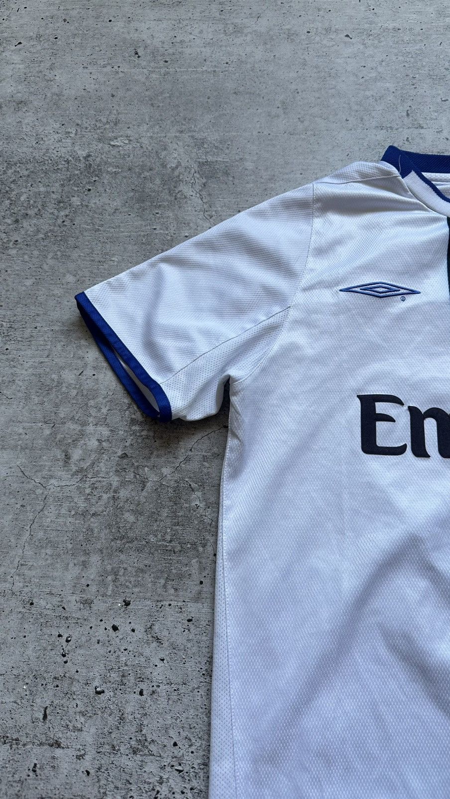 Umbro 2004/05 Umbro Chelsea FC Drogba Match Worn Vintage Jersey Size US L / EU 52-54 / 3 - 4 Thumbnail