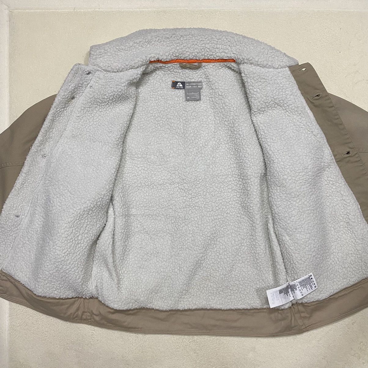 Vintage Vintage Y2K NIKE ACG Sherpa Lined Jacket Size US M / EU 48-50 / 2 - 11 Thumbnail