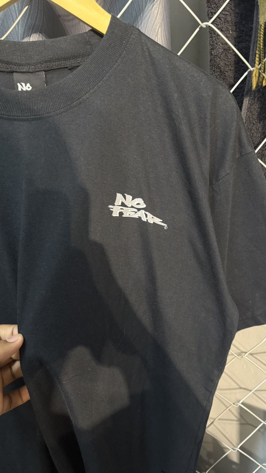 No Fear VINTAGE NO FEAR "One Man's Fear Another's Thrill" tshirt Size US L / EU 52-54 / 3 - 3 Thumbnail