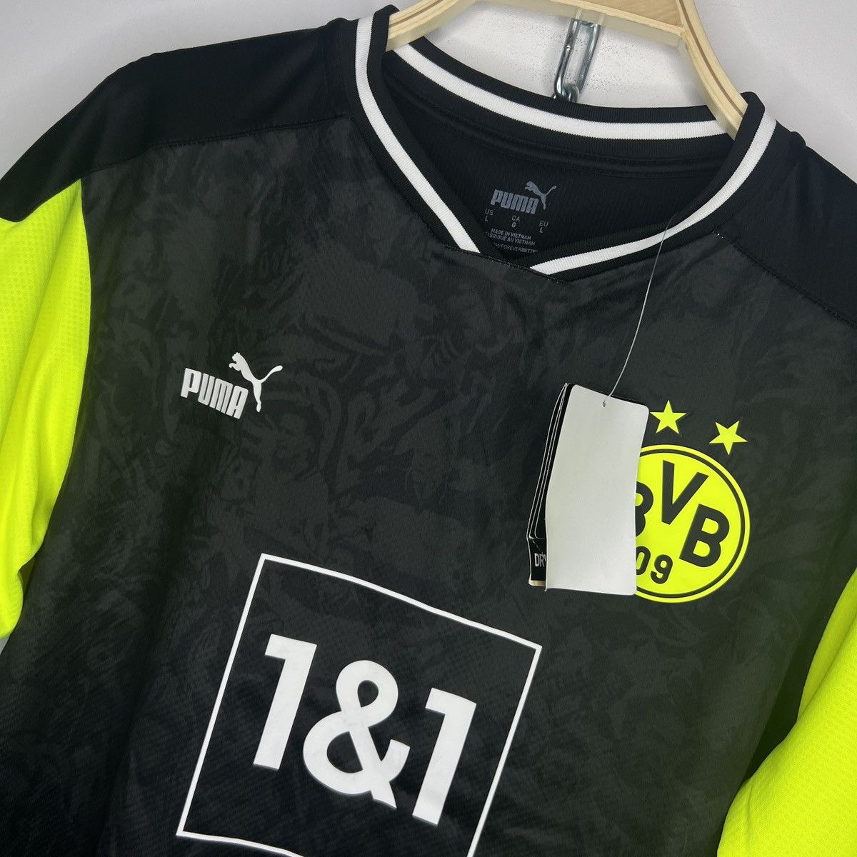 Puma Piszczek #26 Tshirt Jersey 2020 2021 Shirt Bundesliga Size US L / EU 52-54 / 3 - 6 Thumbnail