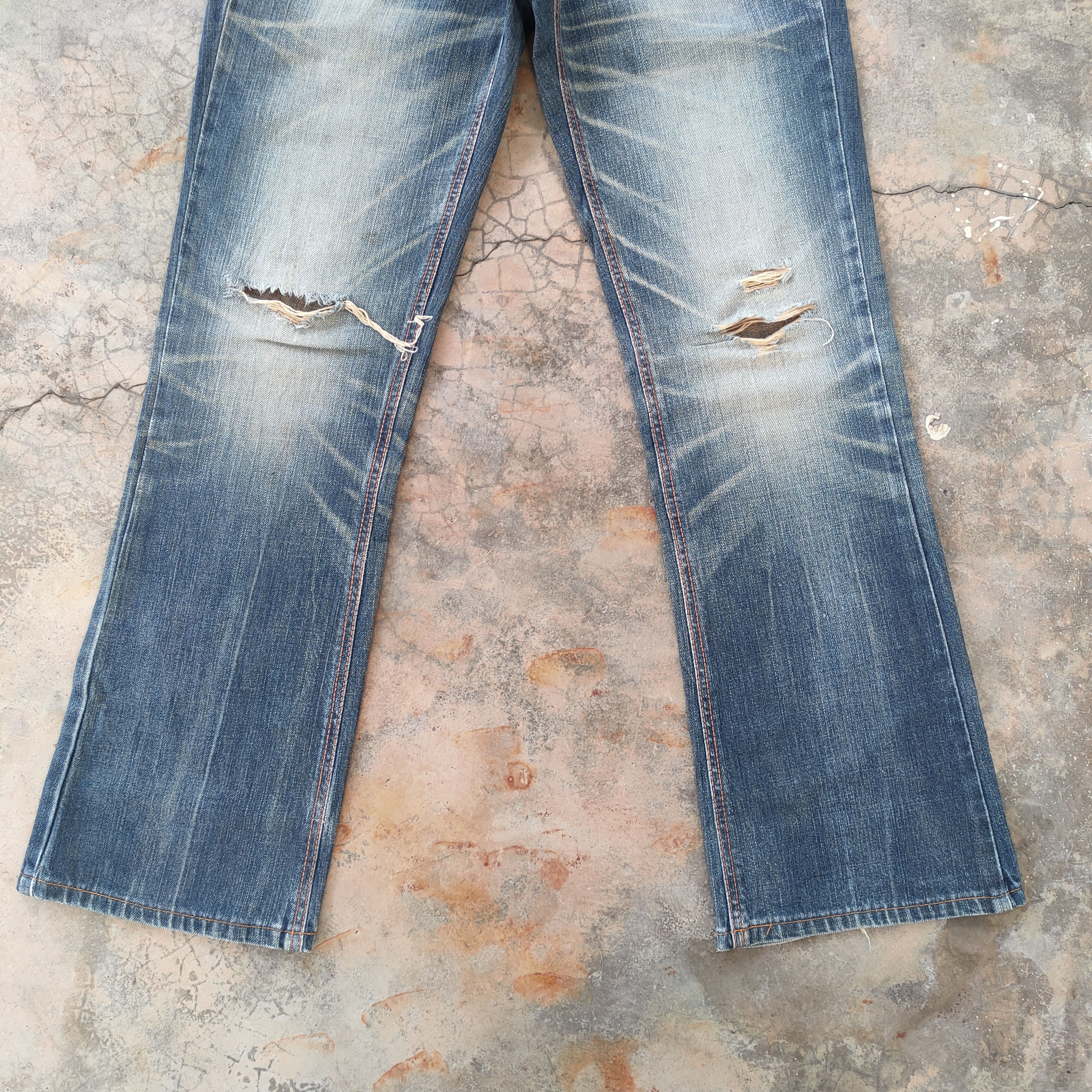 Edwin VINTAGE EDWIN FLARE FADED DISTRESSED JEANS DENIM PANTS Size US 31 - 3 Thumbnail