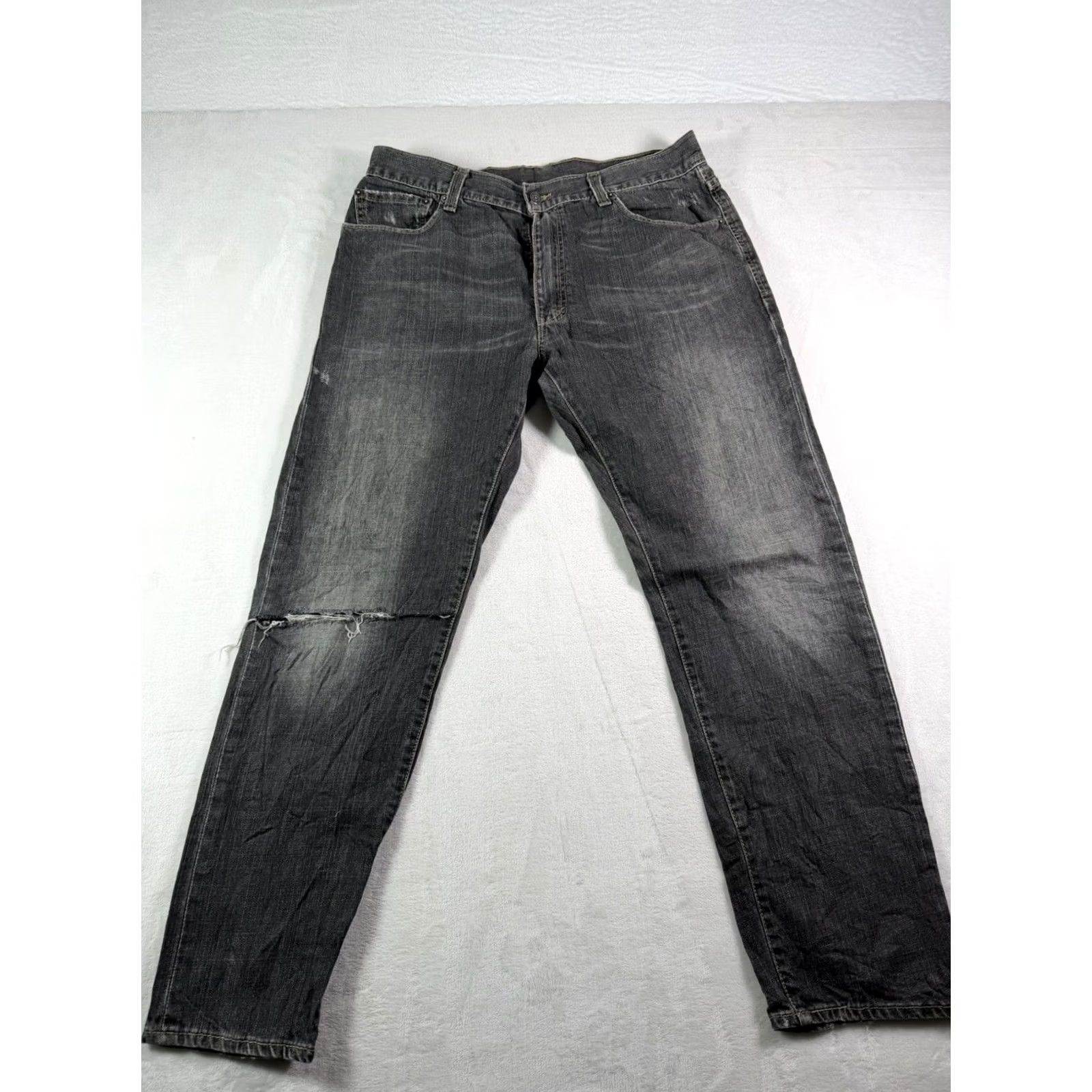 Levi's VINTAGE Levi's 520 Jeans Slim Distressed Black 34x30 Men Size US 34 / EU 50 - 2 Thumbnail