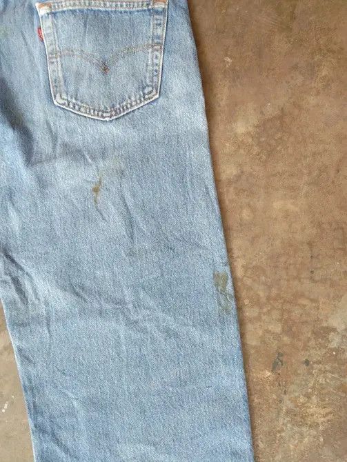 Levi's 90s Vintage Levi's 501 Made In USA Dirty Distressed Jeans Size US 34 / EU 50 - 4 Thumbnail
