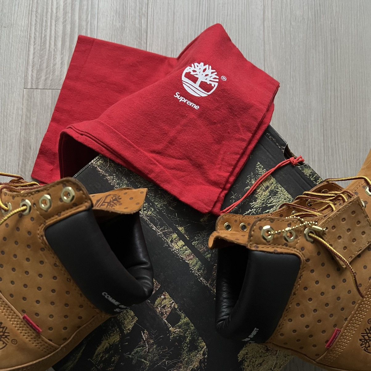 Comme des Garcons SHIRT × Supreme × Timberland Timberland 6” AW/SS15 Supreme x Comme Des Garçon Boots Size US 10 / EU 43 - 6 Thumbnail