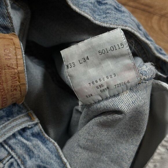 Levi's × Levi's Vintage Clothing Vintage Levis 501-0115 Jeans Men's 31x32 (actual) Button Fly Size US 31 - 15 Thumbnail