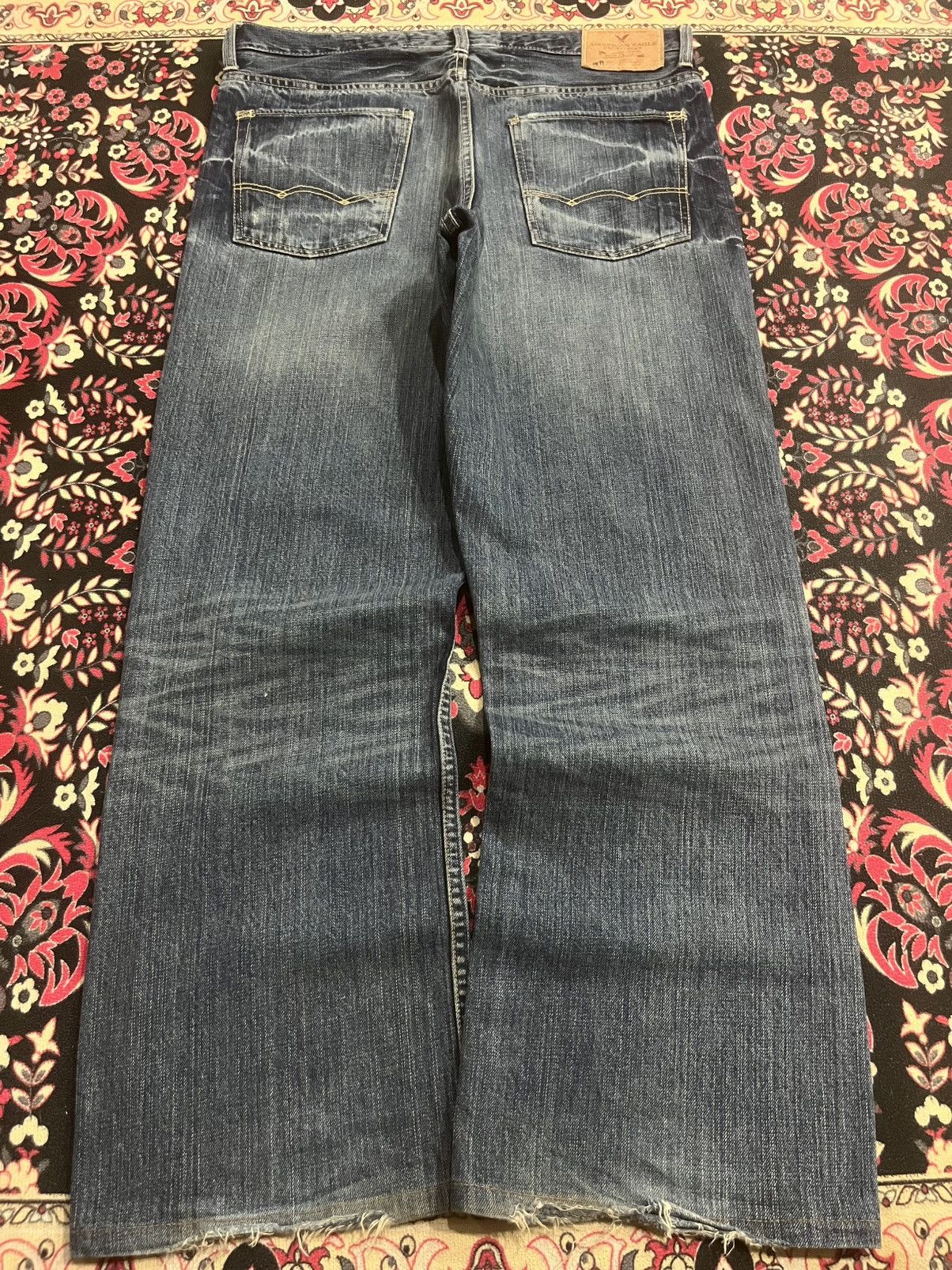 American Eagle Outfitters Vintage American Eagle Outfitters Distressed Bootcut Jeans Size US 32 / EU 48 - 2 Thumbnail