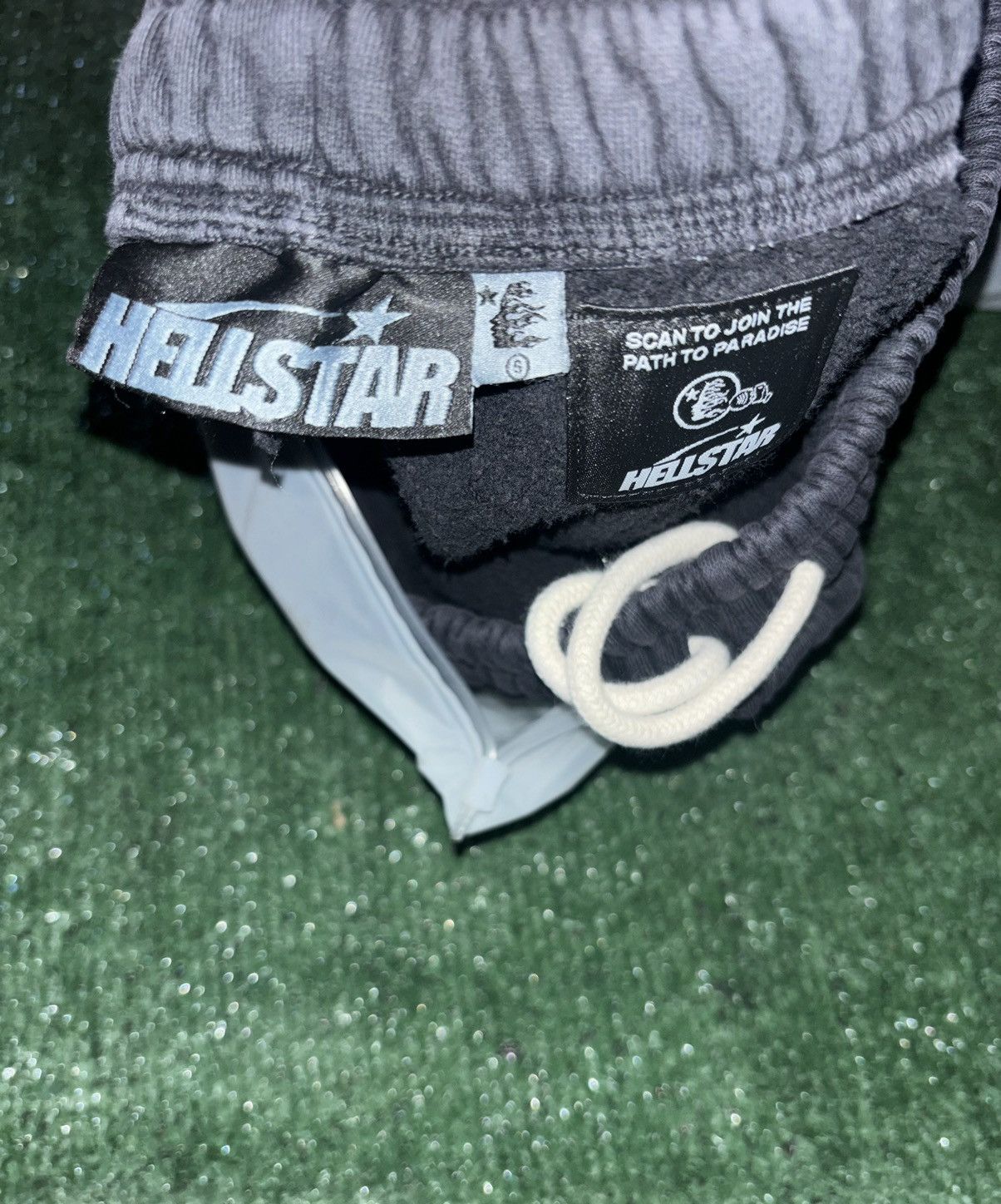 HELLSTAR Hellstar Black Purple Red Flame Shorts Size US 28 / EU 44 - 4 Thumbnail