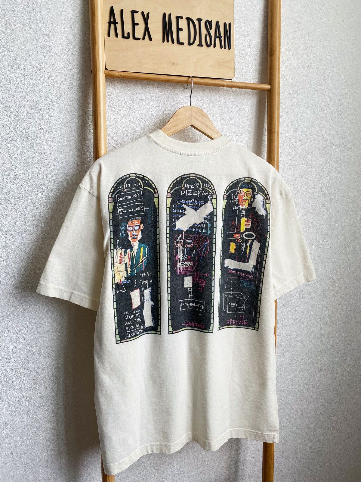 H&M × Jean-Michel Basquiat × Who Decides War WHO DECIDES WAR x BASQUIAT x H&M RELAXED FIT COTTON T-SHIRT Size US S / EU 44-46 / 1 - 4 Thumbnail