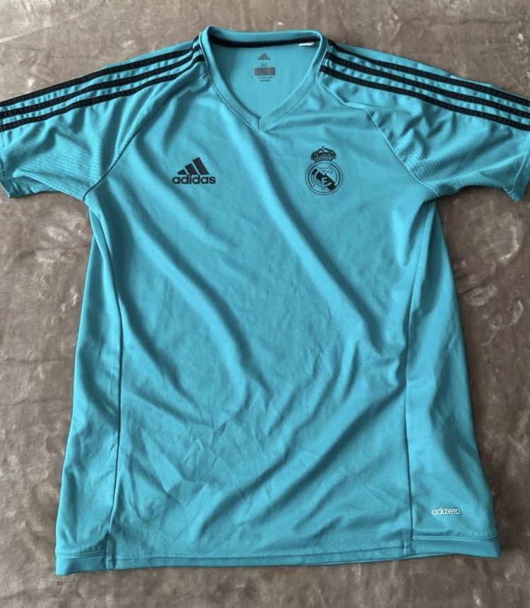 Adidas Jersey training real madrid Size US M / EU 48-50 / 2 - 1 Thumbnail