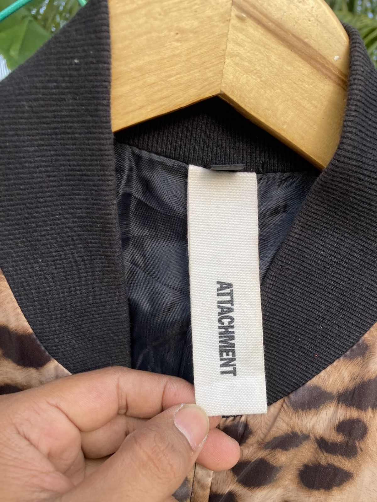 Kazuyuki Kumagai Attachment Kazuyuki Kumagai Leopard Print Leather Sleeves Bomber Jacket Size US M / EU 48-50 / 2 - 9 Thumbnail