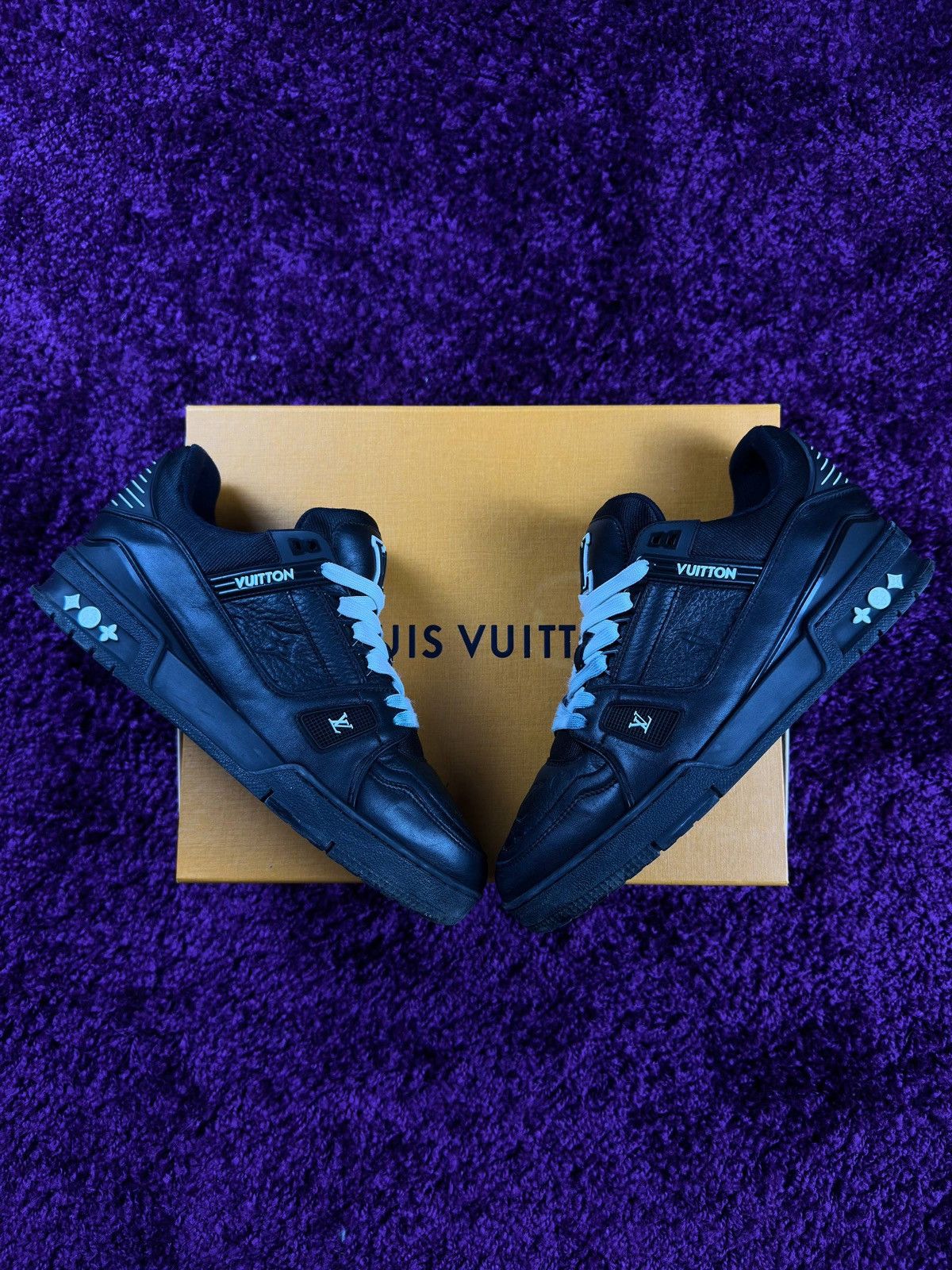 Louis Vuitton Louis Vuitton Trainer Size US 7 / EU 40 - 1 Thumbnail