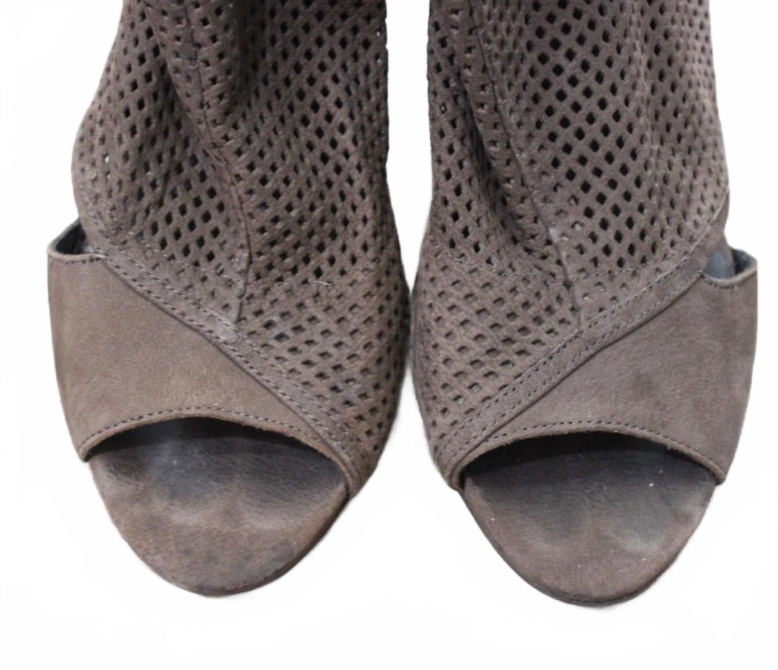 Other Pelle Moda Women's Olive Perforated Wedge Peep Toe Booties 8 Size US 8 / IT 38 - 2 Thumbnail