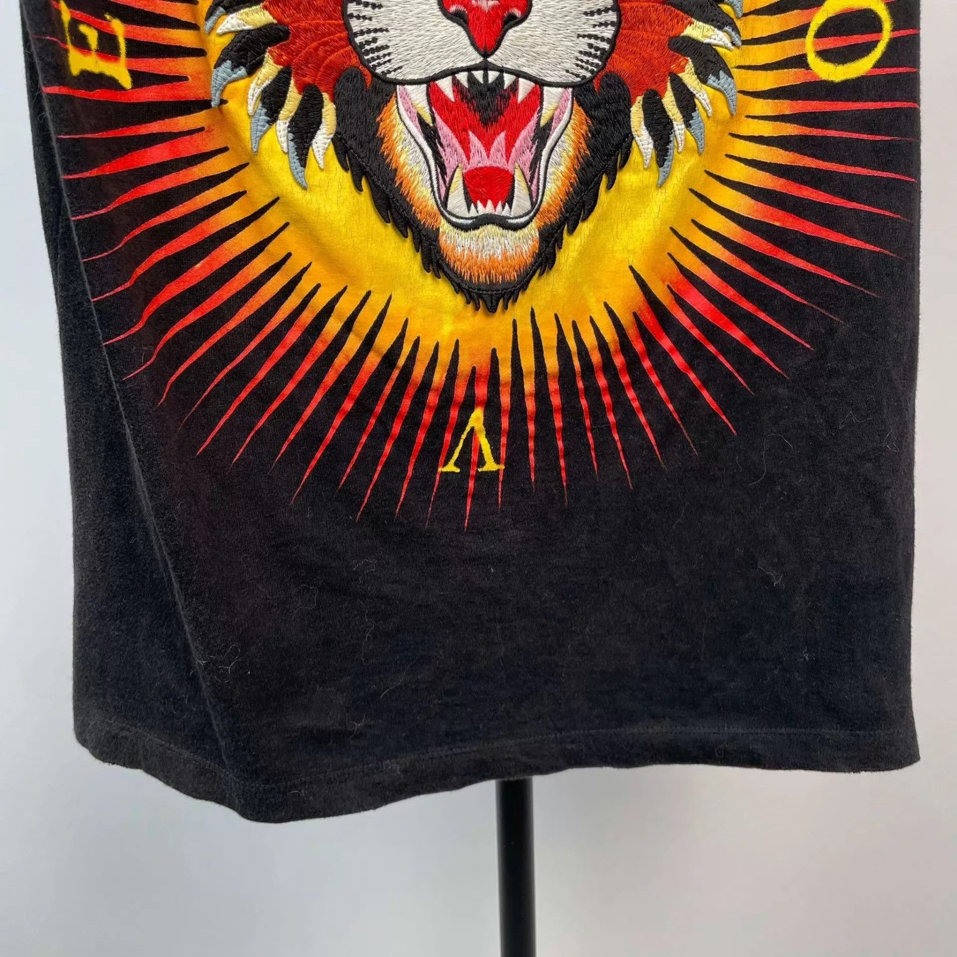 Gucci Gucci Cotton Embroidered Short Sleeve Black S Size US S / EU 44-46 / 1 - 8 Thumbnail