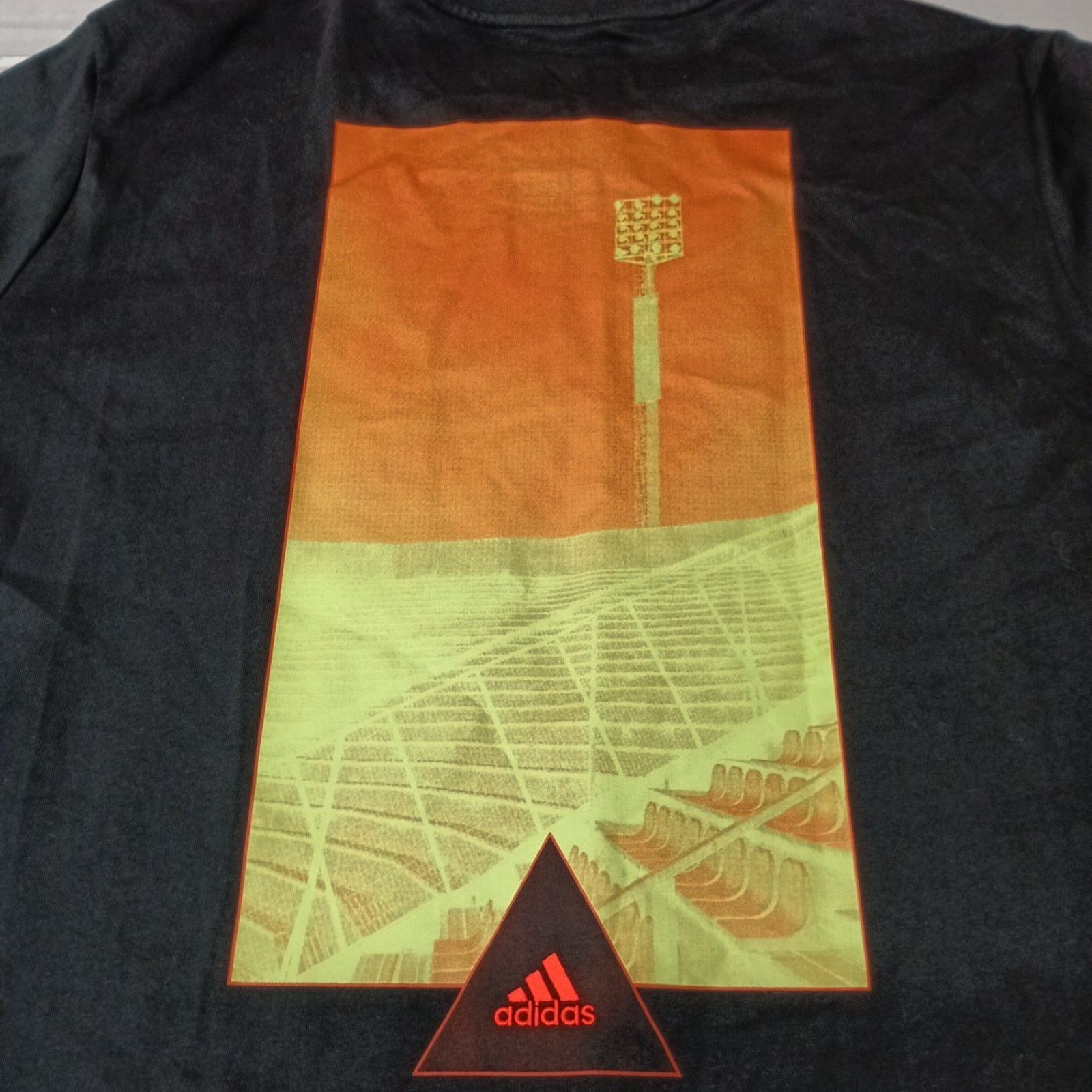 Adidas Adidas Sportswear Graphic T-shirt Mens Size 2XL Black JE8162 Size US XXL / EU 58 / 5 - 8 Thumbnail