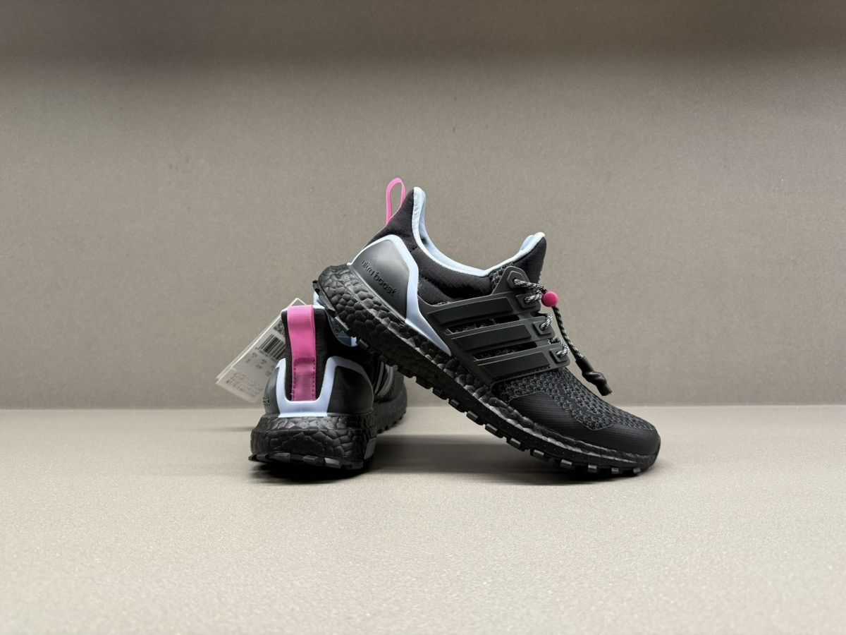 Adidas Adidas Ultra Boost 1.0 Toggle Lacing Black Blue Dawn Wmns Size US 6 / IT 36 - 8 Thumbnail