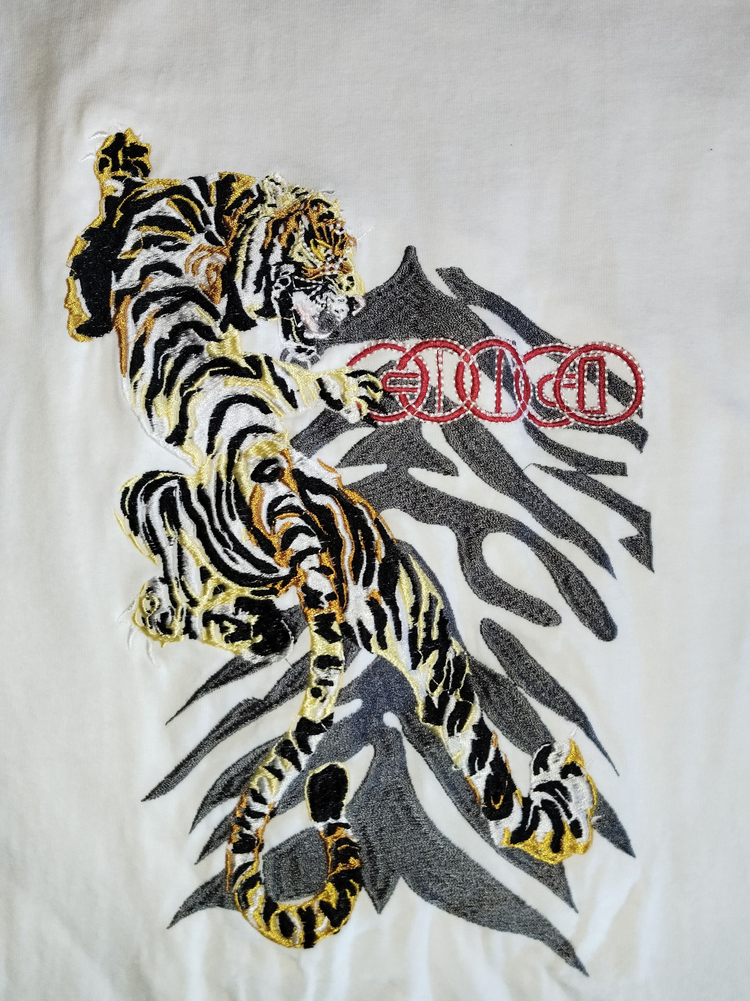 Coogi COOGI Tiger Sukajan Size US M / EU 48-50 / 2 - 2 Thumbnail